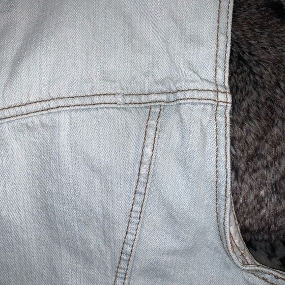 5/$25!!!  Sleeveless Denim Vest - Picture 9 of 9
